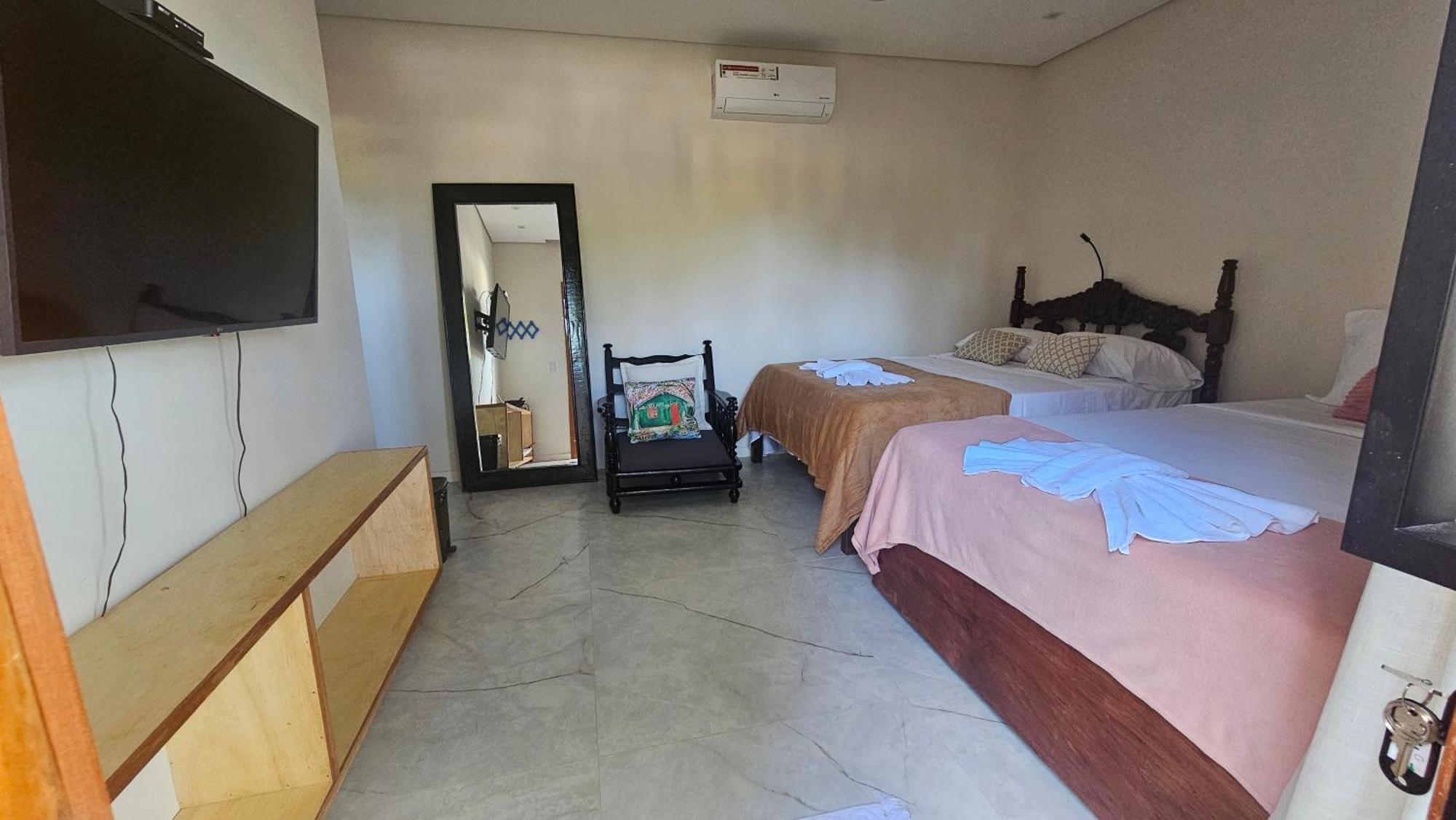Acomodação com café da manhã  Casa Dimmig Arraial D Ajuda *